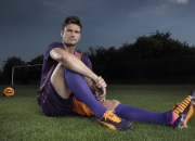 表现优异首场状态出色，IG观众沸腾！，哈登重返赛场引发球迷热议