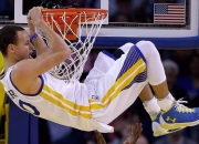 Rookie新星出色发挥，曼联前途光明！热度持续攀升